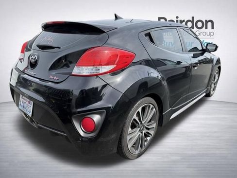 Used 2016 Hyundai Veloster Turbo image 12