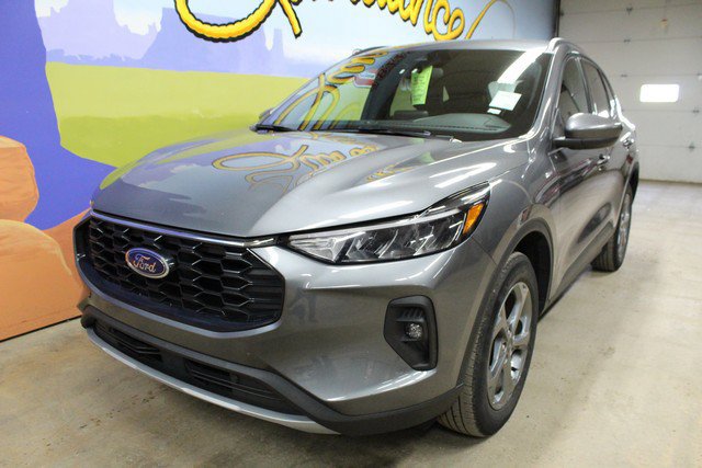 Used 2025 Ford Escape ST-Line Select AWD/4WD image 8