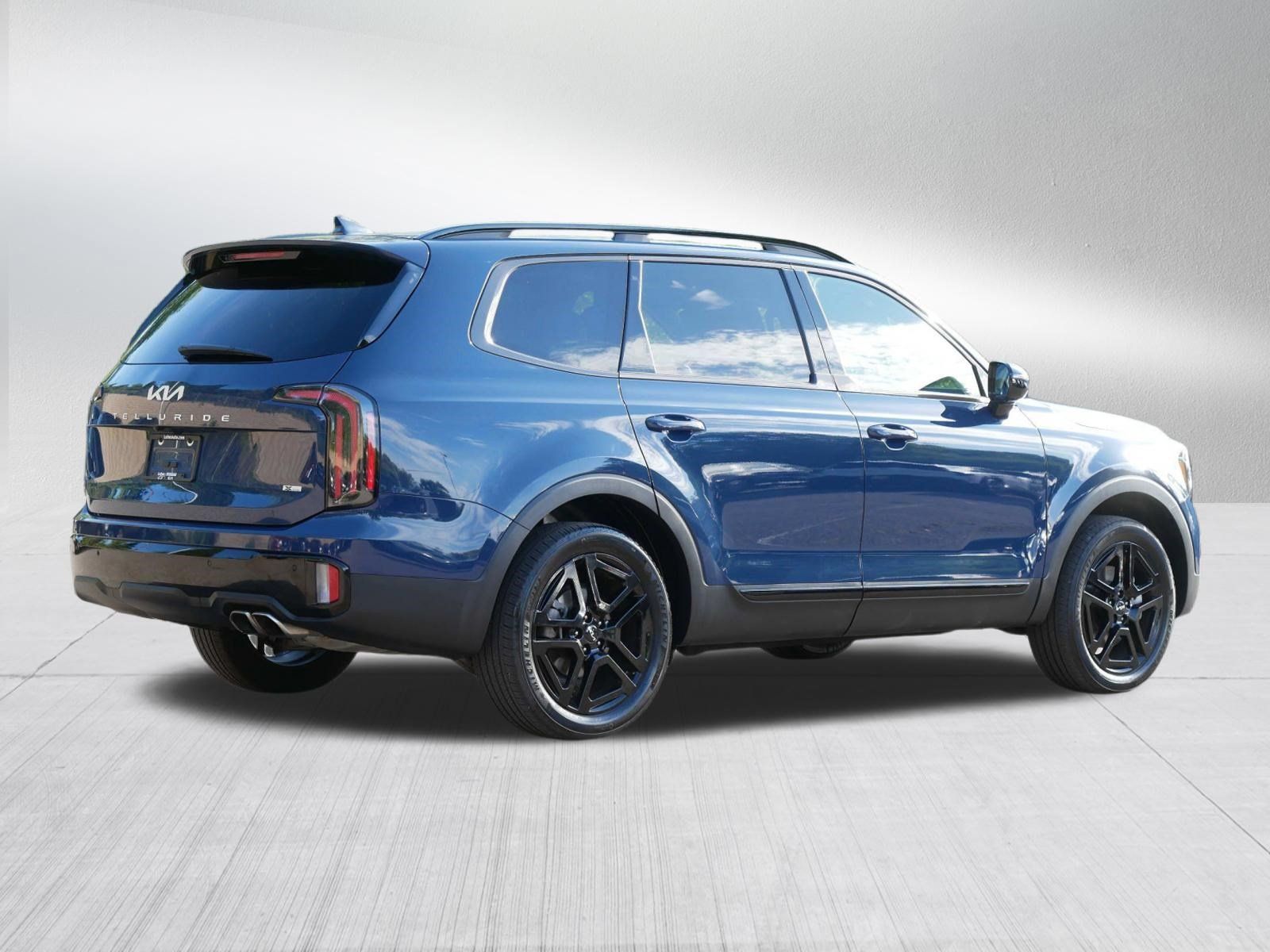Certified 2024 Kia Telluride SX Prestige X-Line AWD/4WD image 7