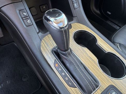 Used 2018 GMC Acadia Denali w/ Technology Package image 22