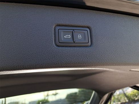 New 2026 Audi Q7 2.0T Premium Plus image 33