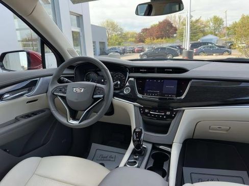 Certified 2023 Cadillac XT6 Premium Luxury image 72