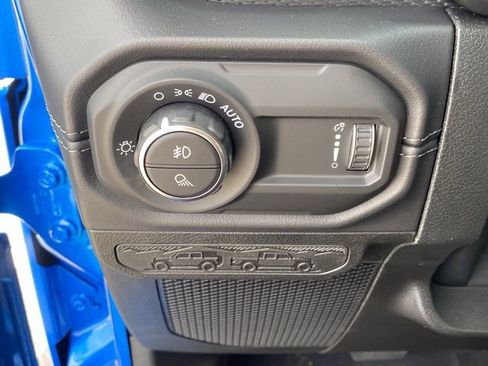 New 2025 Jeep Gladiator Rubicon image 50