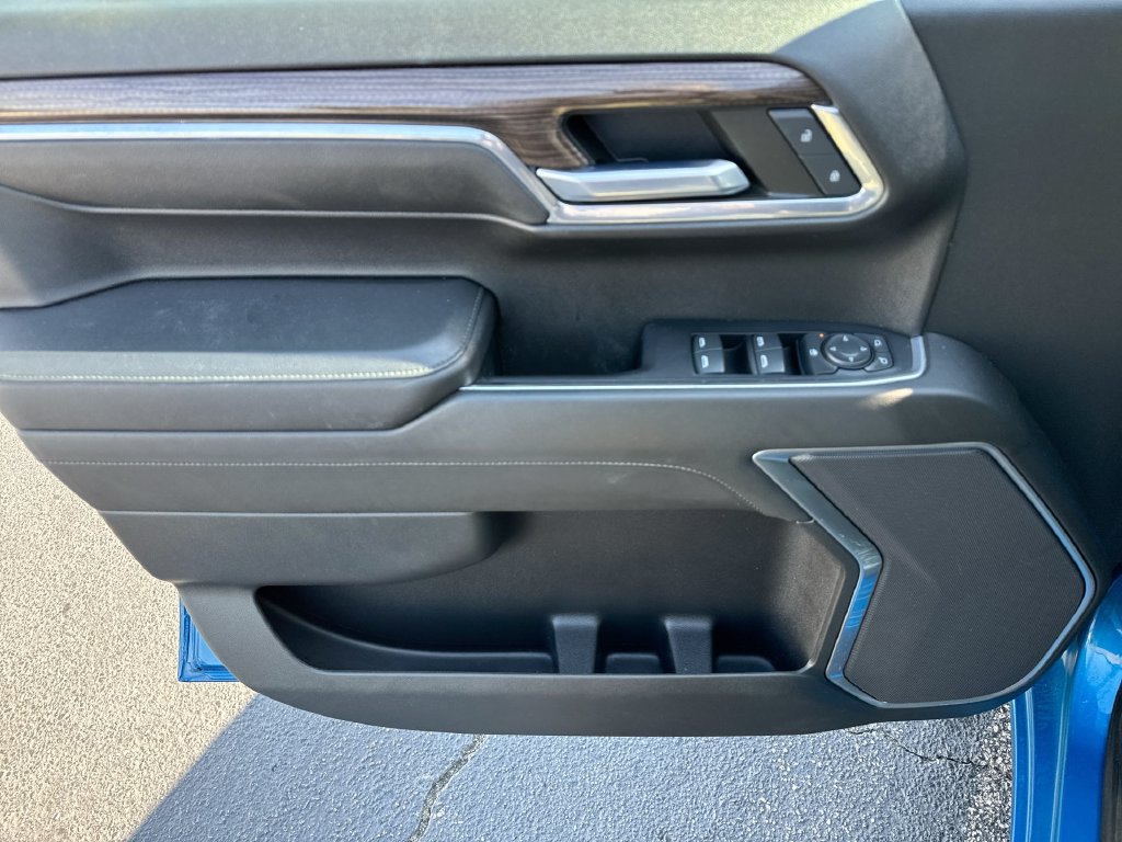 Used 2022 Chevrolet Silverado 1500 LT RWD image 15