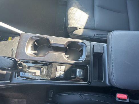 New 2026 Subaru Outback Touring XT image 18