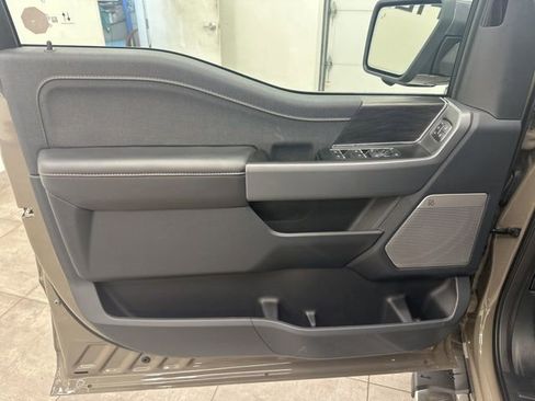 New 2025 Ford F150 Lariat w/ Equipment Group 501A Mid image 18