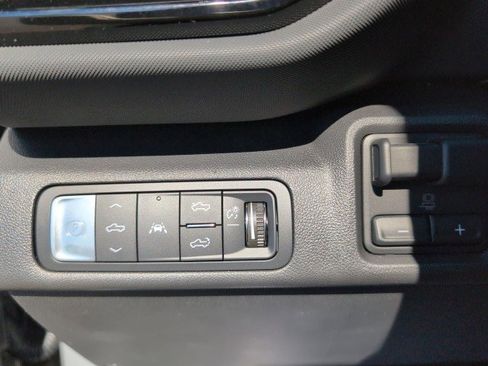 New 2025 Chevrolet Silverado EV RST AWD/4WD image 18