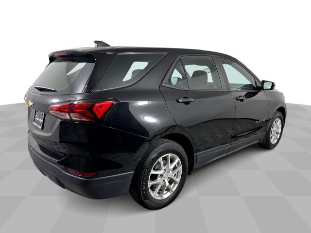 Used 2024 Chevrolet Equinox LS w/ LPO, Floor Liner Package FWD image 8