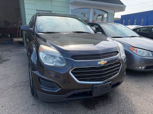 Used 2016 Chevrolet Equinox LS FWD image 2