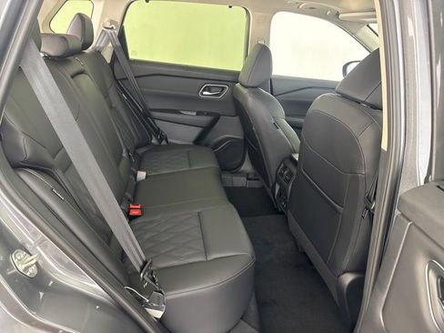 New 2026 Nissan Rogue Platinum w/ Platinum Premium Package image 24