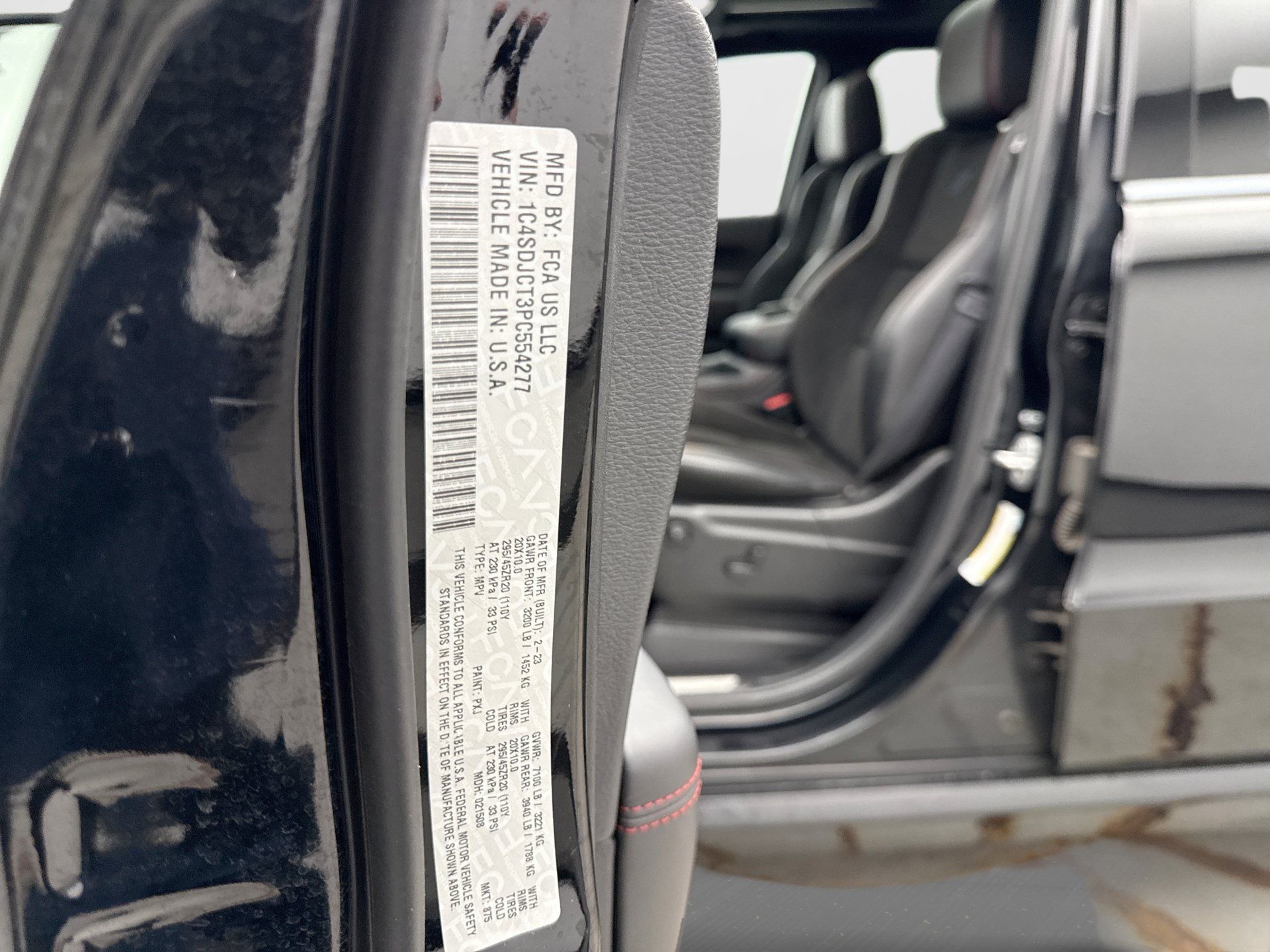 Used 2023 Dodge Durango R/T w/ Tow 'N Go Package AWD/4WD image 27