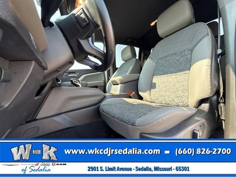 Used 2024 Chevrolet Colorado ZR2 AWD/4WD image 22
