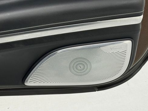 Used 2017 Mercedes-Benz S 63 AMG 4MATIC Coupe image 39