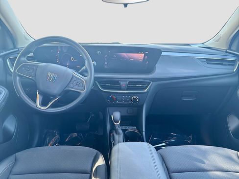 Used 2025 Buick Encore GX Preferred w/ Comfort Package AWD/4WD image 21