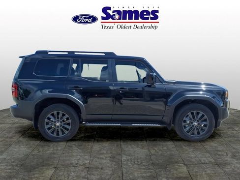 Used 2027 Toyota Land Cruiser AWD/4WD image 2