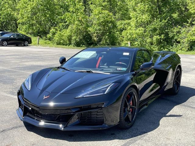 New 2026 Chevrolet Corvette E-Ray AWD/4WD image 7