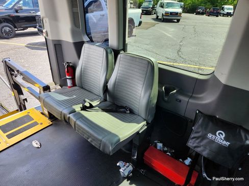 Used 2020 Ford Transit 350 XL image 35