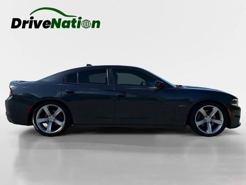 Used 2016 Dodge Charger R/T RWD image 6