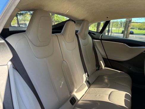 Used 2015 Tesla Model S 70D AWD/4WD image 19