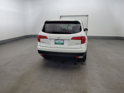 Used 2016 Honda Pilot LX image 7