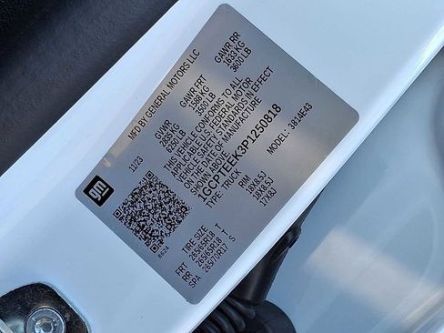 Used 2023 Chevrolet Colorado Trail Boss w/ Advanced Trailering Package image 38