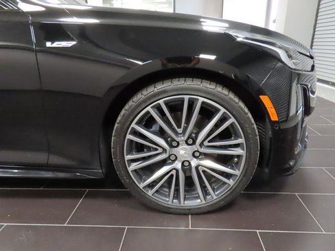 Used 2022 Cadillac CT5 V w/ Platinum Package AWD/4WD image 53