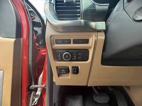 Used 2022 Ford F150 Lariat w/ Equipment Group 502A High AWD/4WD image 21
