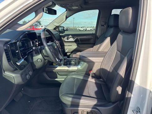 Certified 2023 Chevrolet Silverado 1500 LTZ w/ LTZ Premium Package image 19