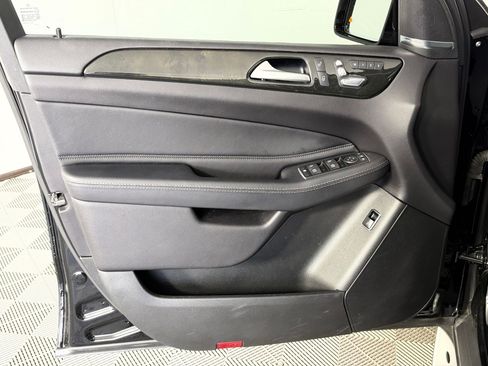 Used 2017 Mercedes-Benz GLE 350 image 12
