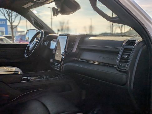 Used 2022 RAM 2500 Limited image 22