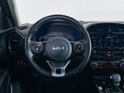 Used 2022 Kia Soul EX FWD image 18