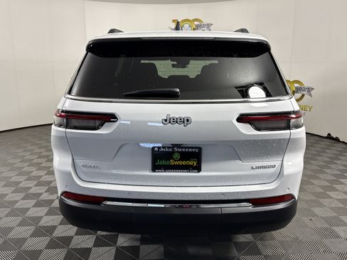 New 2025 Jeep Grand Cherokee L Laredo image 6