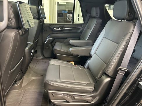 Used 2024 GMC Yukon Denali image 32