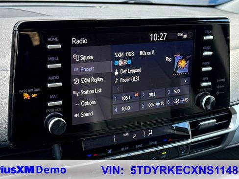 Used 2022 Toyota Sienna XLE FWD image 26