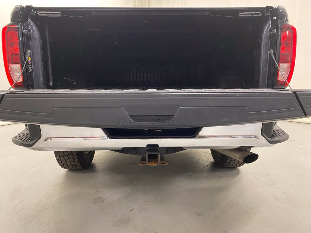 Used 2024 GMC Sierra 2500 SLE w/ SLE Value Package AWD/4WD image 8