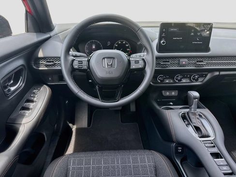 Used 2026 Honda HR-V Sport image 26