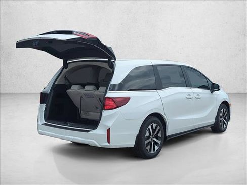 New 2026 Honda Odyssey EX-L image 2