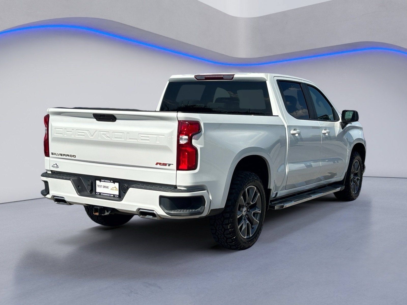 Used 2022 Chevrolet Silverado 1500 RST AWD/4WD image 11
