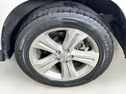 Used 2013 Toyota Highlander Limited image 11