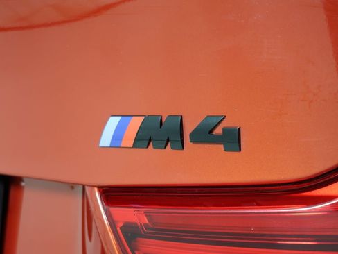 Used 2018 BMW M4 Coupe image 16