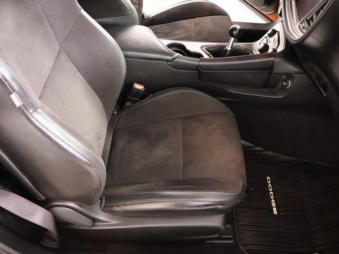 Used 2022 Dodge Challenger R/T w/ Plus Package image 14