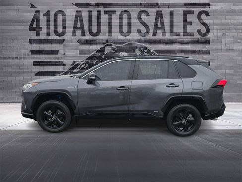 Used 2020 Toyota RAV4 XSE w/ XSE Grade Weather Package AWD/4WD image 7