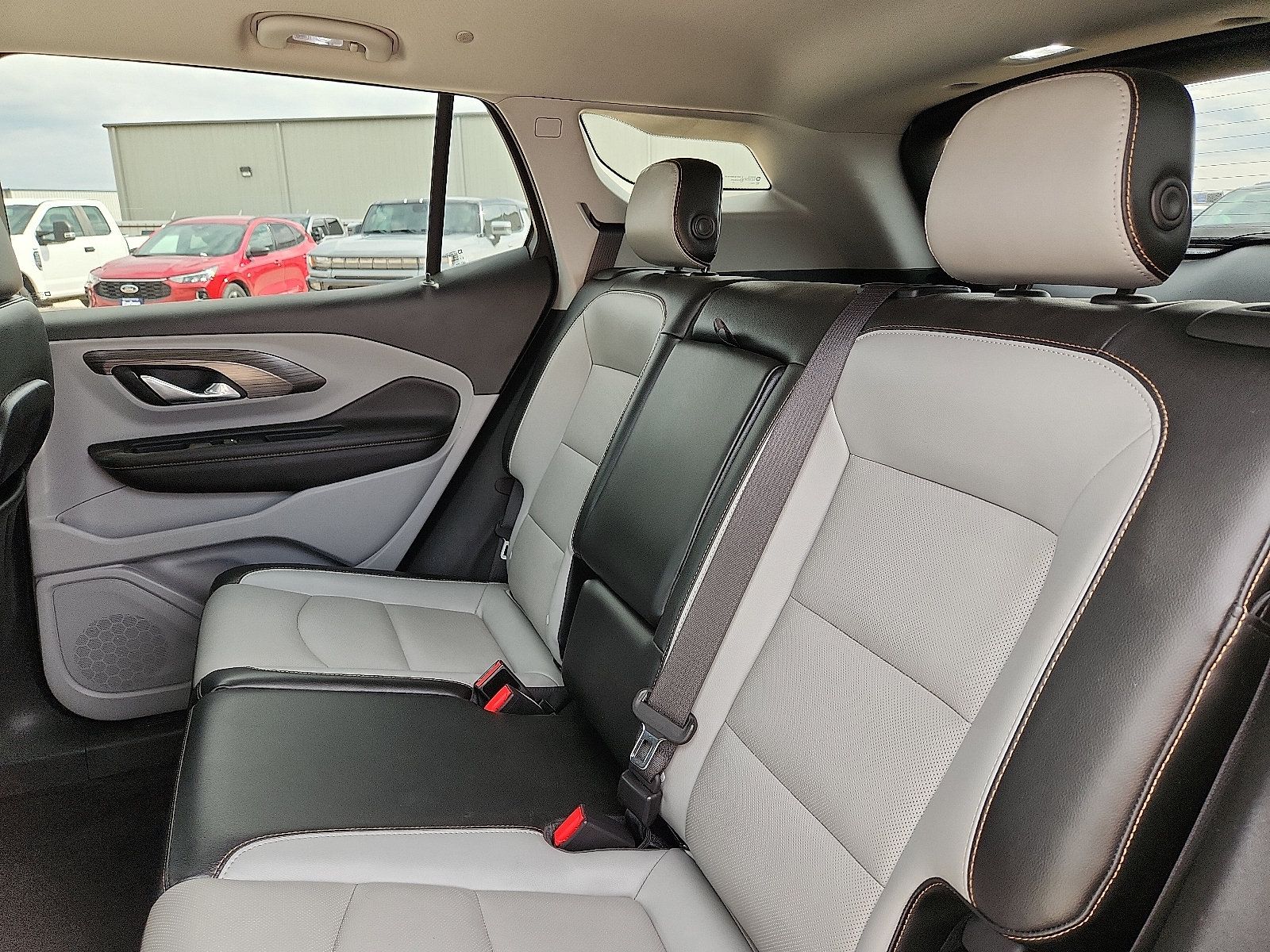 Used 2020 GMC Terrain SLT AWD/4WD image 11