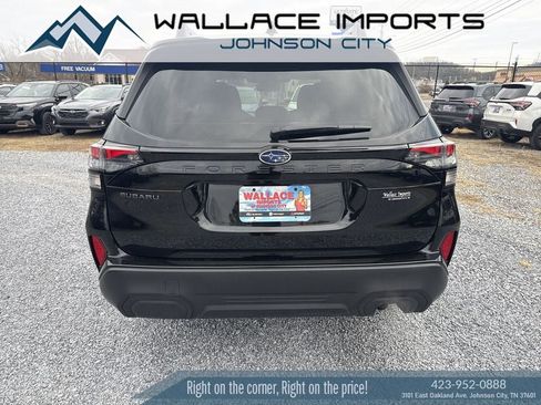 New 2026 Subaru Forester Premium image 5