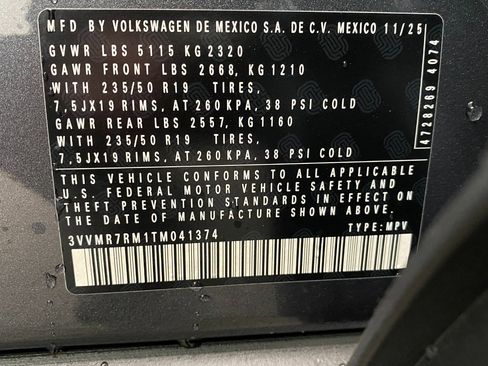 New 2026 Volkswagen Tiguan SE image 30