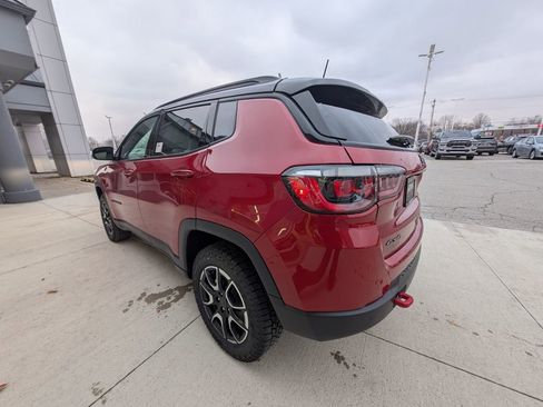 New 2026 Jeep Compass Trailhawk image 6