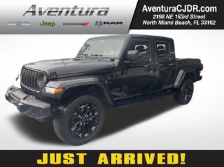 Used 2024 Jeep Gladiator Sport AWD/4WD 360° Tour