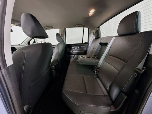 Used 2024 Honda Ridgeline Sport image 17