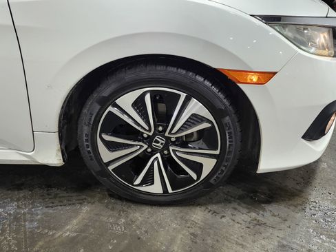 Used 2016 Honda Civic EX-T image 10