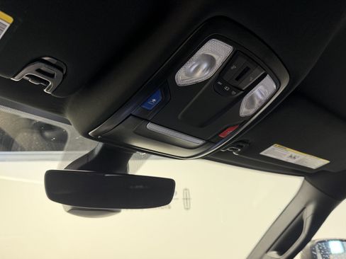 Used 2024 RAM 2500 Big Horn w/ Bed Utility Group image 8